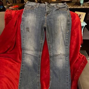 Women's flare light wash jeans w/cross pockets - Size 31